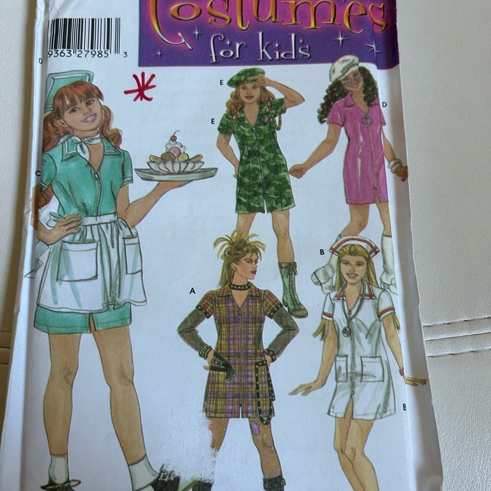 4/$50 Costume Sew pattern nurse doctor simplicity 4967 size 7-14 girls 🪡
